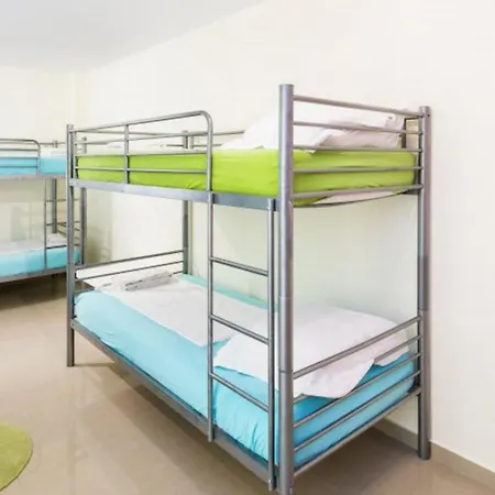 Povo Do Burro, Beautiful And Elegant Villa, Few Minutes Walk To Villa *