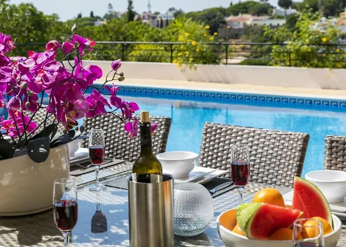 Povo Do Burro, Beautiful And Elegant Villa, Few Minutes Walk To Villa Carvoeiro (Lagoa)