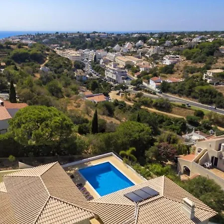 וילה Povo Do Burro, Beautiful And Elegant Villa, Few Minutes Walk To *