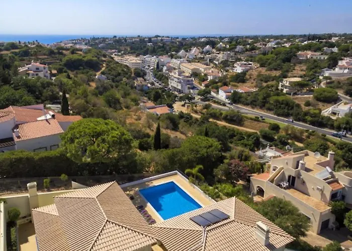 וילה Povo Do Burro, Beautiful And Elegant Villa, Few Minutes Walk To *