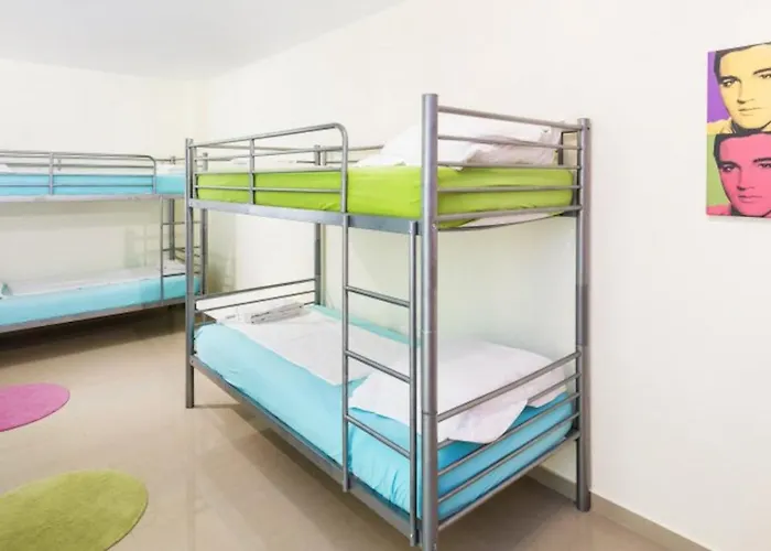 Povo Do Burro, Beautiful And Elegant Villa, Few Minutes Walk To וילה *