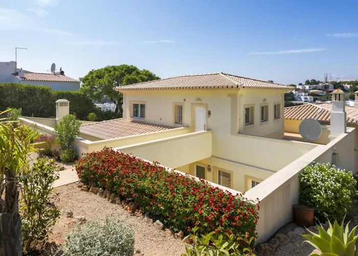 ヴィラ Povo Do Burro, Beautiful And Elegant Villa, Few Minutes Walk To
